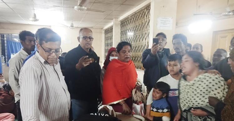 মাদক ব্যবসার জেরে যুবকের চোখ তুলে নেওয়ার চেষ্টা