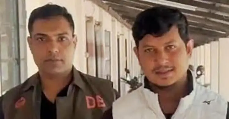 যশোরে নিষিদ্ধ ছাত্রলীগের কেন্দ্রীয় নেতা তিতাস আটক