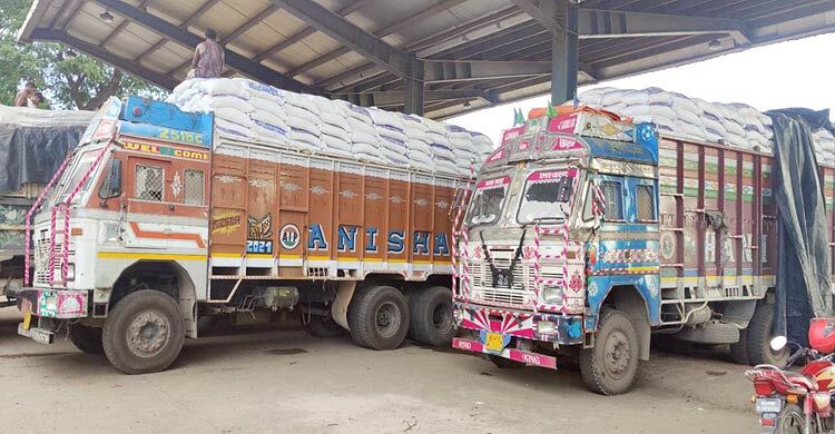 বেনাপোল দিয়ে ৬ দিনে এলো ২১০০ মেট্রিক টন ভারতীয় চাল