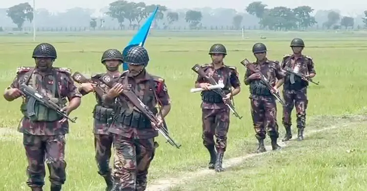 পুশ-ইন ঠেকাতে বেনাপোল সীমান্তে অতিরিক্ত বিজিবি মোতায়েন