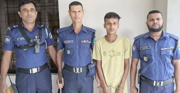 মায়ের অভিযোগে মাদকাসক্ত ছেলের এক বছর কারাদণ্ড