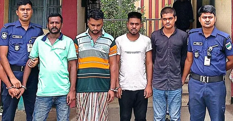 চাঁদার দাবিতে বিএনপি নেতার ব্যবসাপ্রতিষ্ঠানে হামলা-ভাঙচুর, গ্রেফতার ৪