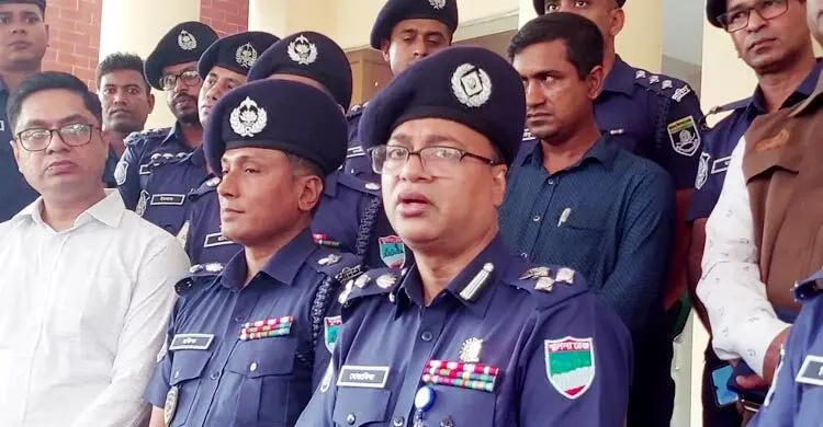 মাদক সংশ্লিষ্টতার সঙ্গে পুলিশ জড়িত থাকলেও ছাড় নয়: ডিআইজি