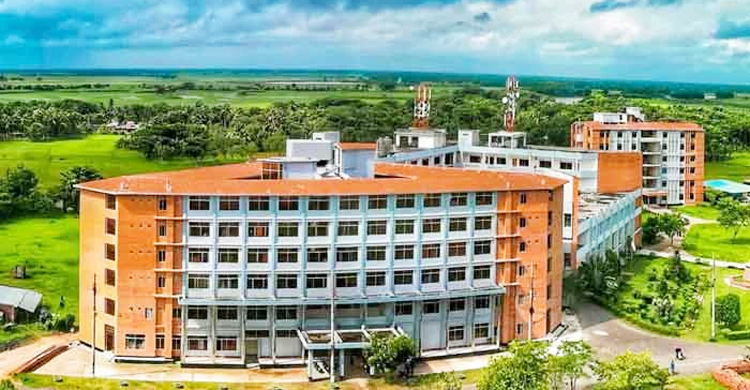 ৩ সপ্তাহ ক্লাসে যান না শিক্ষকরা, অচল যবিপ্রবি