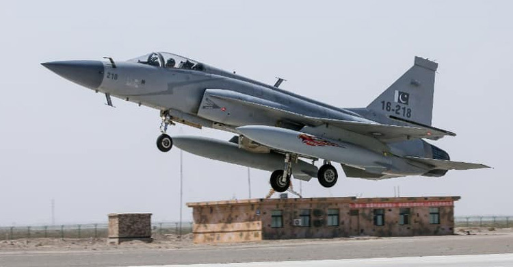 জেএফ-১৭ যুদ্ধবিমান নিয়ে বাংলাদেশ-পাকিস্তানের মধ্যে কী আলোচনা হলো?