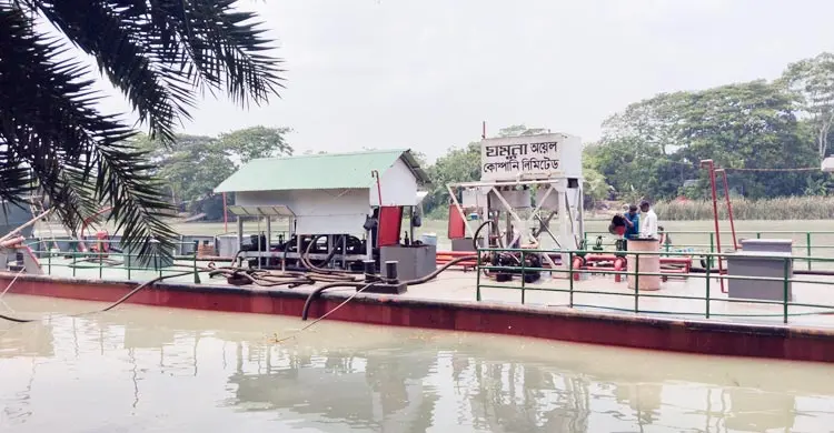 ঝালকাঠিতে পুনরায় চালু হলো যমুনা অয়েলের ভাসমান বার্জ ডিপো