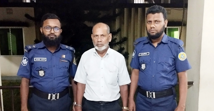 ৪০ বছর পালিয়েও শেষ রক্ষা হলো না আনোয়ারের