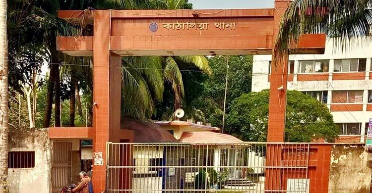 ঝালকাঠিতে ওলামা লীগ-যুবলীগের সাবেক ২ নেতা আটক