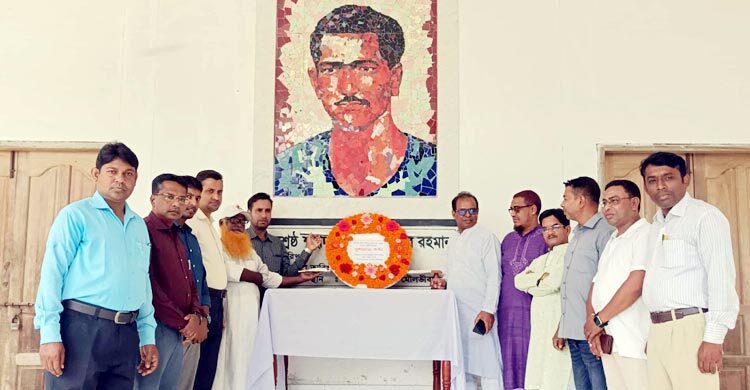 ঝিনাইদহে বীরশ্রেষ্ঠ হামিদুর রহমানের ৫৪তম শাহদতবার্ষিকী পালিত