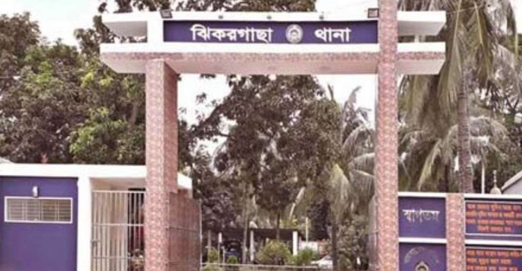 সংবাদ কপি করায় থানায় অভিযোগ দিলেন সাংবাদিক