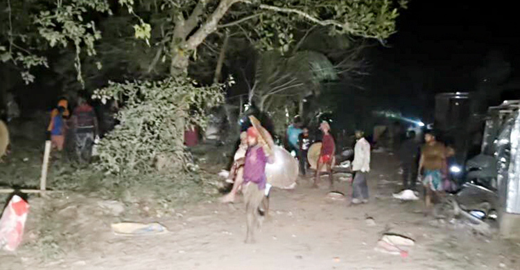 ভিজিএফ কার্ড ভাগাভাগি নিয়ে সংঘর্ষ, বিএনপির ১৫ নেতাকর্মী আটক