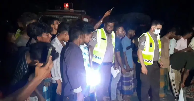 ট্রাকচাকায় পিষ্ট হয়ে দুই মোটরসাইকেল আরোহী নিহত