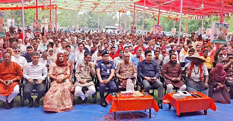 ভার্চুয়ালি ঝিনাইদহে কৃষক কার্ড বিতরণ উদ্বোধন করলেন প্রধানমন্ত্রী