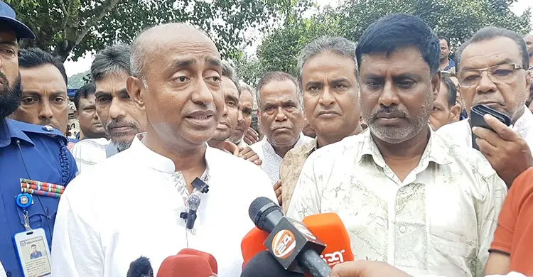 বাজার সিন্ডিকেট ও মজুতদারি করলে কঠোর ব্যবস্থা: আইনমন্ত্রী