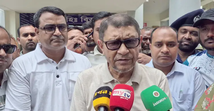 ফ্যাসিস্ট আমলে চিকিৎসাখাতে চরম লুটপাট হয়েছে: স্বাস্থ্যমন্ত্রী