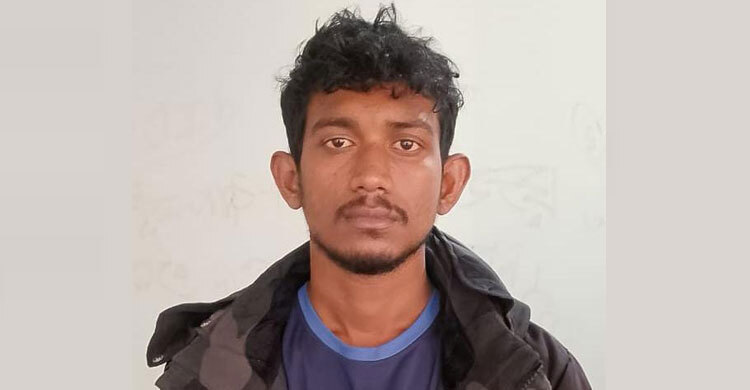 জীবননগরে মাদকাসক্ত ছেলেকে আইনের হাতে তুলে দিলেন বাবা