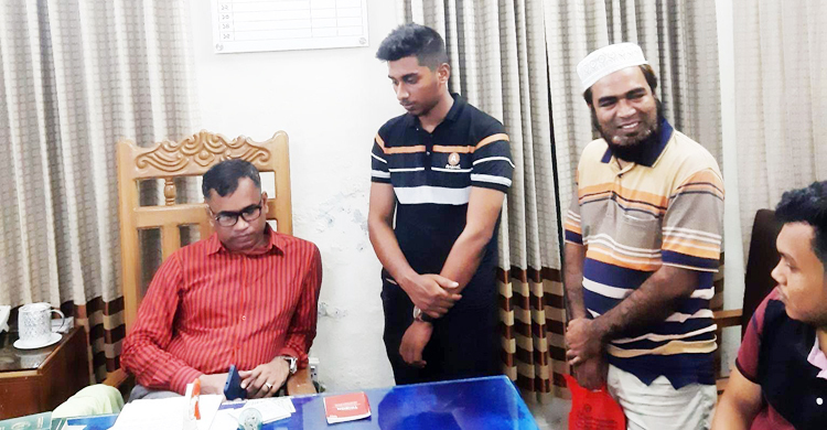 উপাচার্য-রেজিস্ট্রারের সই জালিয়াতি, শিক্ষার্থীর বিরুদ্ধে মামলা