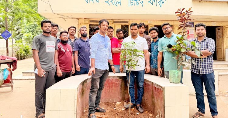 জুলাই শহীদদের স্মরণে জবি ছাত্রদলের বৃক্ষরোপণ কর্মসূচি
