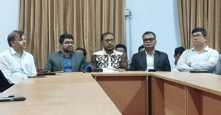 ফ্যাসিবাদী শিক্ষকদের প্রতি জিরো টলারেন্স: জবি শিক্ষক সমিতি