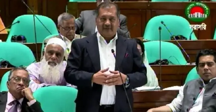 এআই-সৃষ্ট গুজব মোকাবিলায় পদক্ষেপ নেওয়া হচ্ছে, সংসদে তথ্যমন্ত্রী 