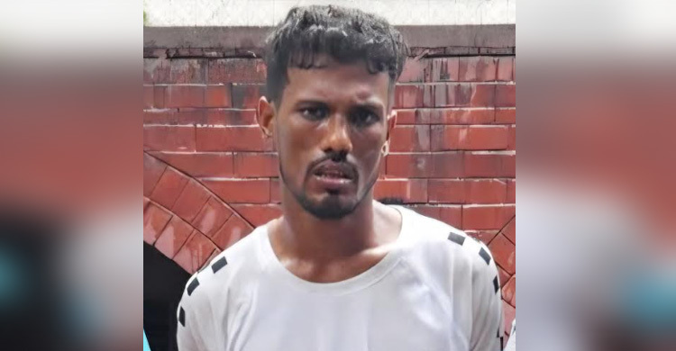 মোহাম্মদপুরে অস্ত্রসহ ‘রক্তচোষা জনি’ গ্রেফতার