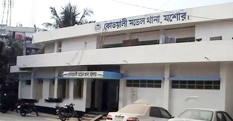 যশোরে ভাইস চেয়ারম্যানের বিরুদ্ধে আ’লীগ সভাপতির মামলা