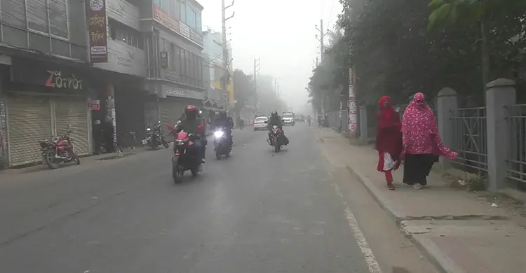 যশোরে মাঝারি শৈত্যপ্রবাহ, তাপমাত্রা ৭.৮ ডিগ্রি