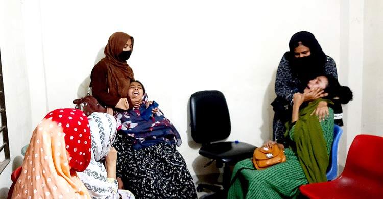 বান্ধবী নিয়ে বেপরোয়া মোটরসাইকেল চালানোর সময় কলেজছাত্র নিহত