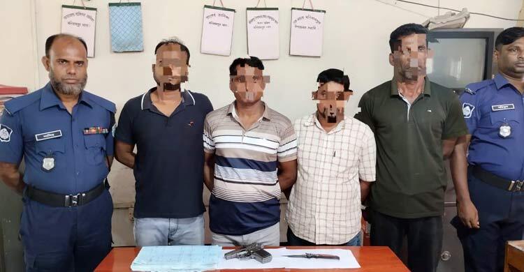 ডাকাতির প্রস্তুতিকালে হোটেল থেকে যুবদলের চার কর্মী গ্রেফতার