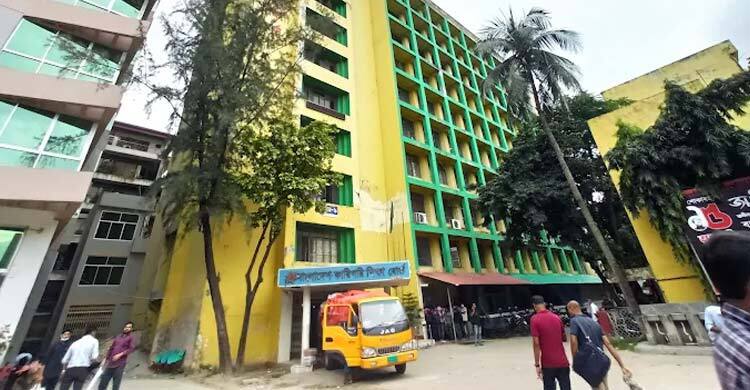 এক বিষয়ে পরীক্ষা দিয়ে দুই বিষয়ে ফেল