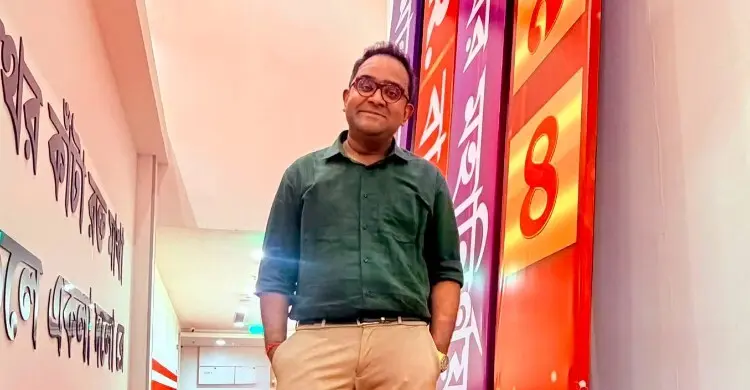 রিপাবলিক বাংলা ছাড়লেন আলোচিত সাংবাদিক ময়ূখ রঞ্জন