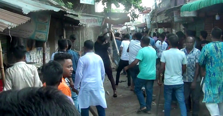 জয়পুরহাটে আওয়ামী লীগ-বিএনপি সংঘর্ষ, পুলিশসহ আহত ৩৭