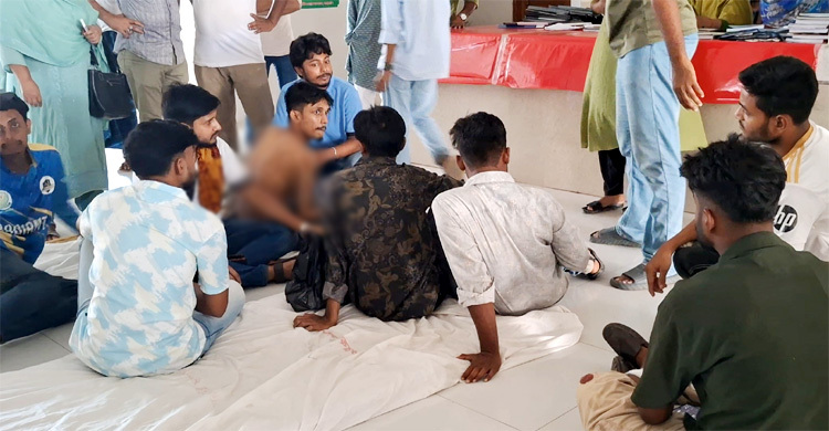 জয়পুরহাটে ছাত্রদলের কাউন্সিলে দুই পক্ষের সংঘর্ষ, পুলিশসহ আহত ৭