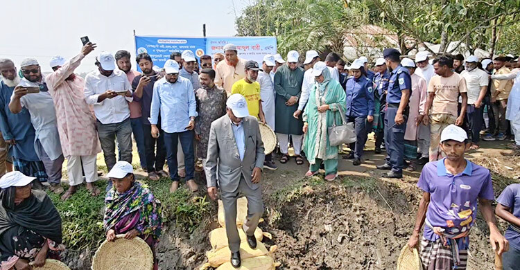 খাল খনন কাজে অপচয়-দুর্নীতি বরদাশত করা হবে না