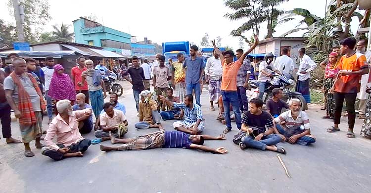 ইটভাটার ধোঁয়ায় ক্ষতিগ্রস্ত ২০০ বিঘা ধানক্ষেত