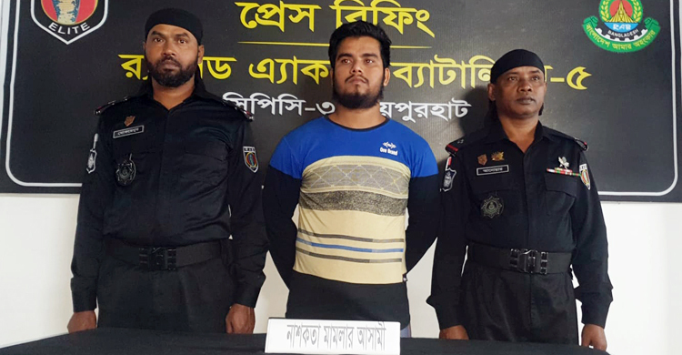 ট্রাকে আগুন দেওয়ার ঘটনায় ছাত্রদল নেতা গ্রেফতার