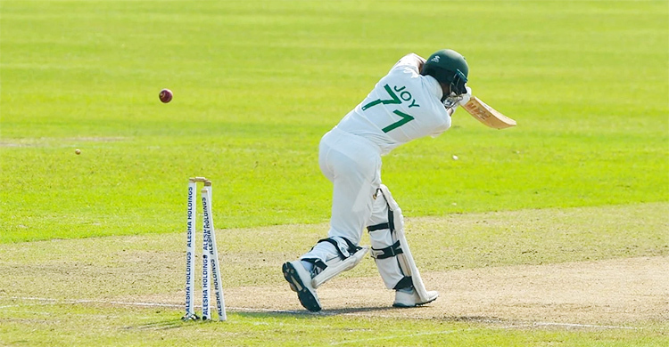 ডাবল সেঞ্চুরিত হলো না জয়ের