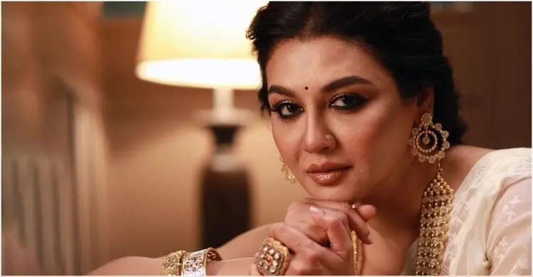যে অভিনেতার সঙ্গে রোমান্স করতে গেলেই ‘সমস্যা’ হয়, জানালেন জয়া আহসান