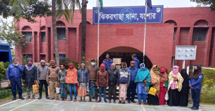 ঝিকরগাছায় পুলিশের অভিযানে ১৫ আসামি গ্রেফতার