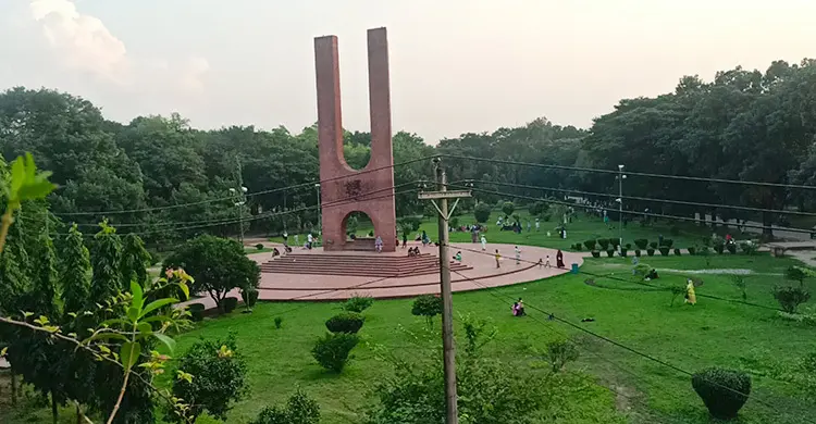 বিশ্বকাপ ফাইনাল ঘিরে জাবিতে ১৩ ঘণ্টা বহিরাগত প্রবেশে নিষেধাজ্ঞা