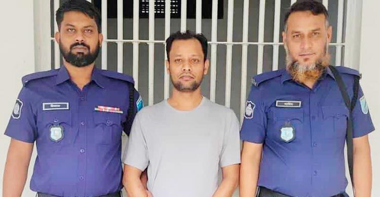 হত্যাচেষ্টা মামলায় গ্রেফতার জাবির বরখাস্ত শিক্ষক