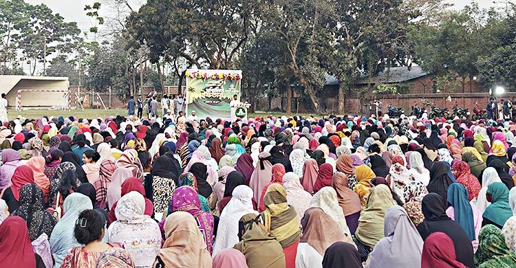 এবার নারী শিক্ষার্থীদের জন্য ইফতারের আয়োজন জাবি শিবিরের