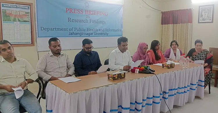 দেশে বায়ুদূষণে বছরে প্রাণ যাচ্ছে ৮৮ হাজার মানুষের: জাবির গবেষণা