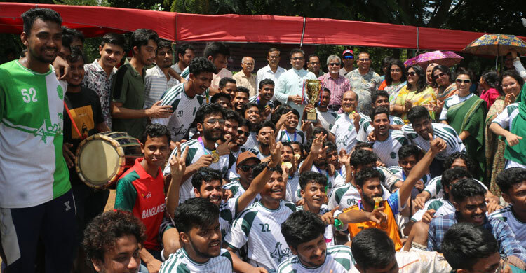 জাবির আন্তঃবিভাগ ফুটবল প্রতিযোগিতায় চ্যাম্পিয়ন বাংলা বিভাগ