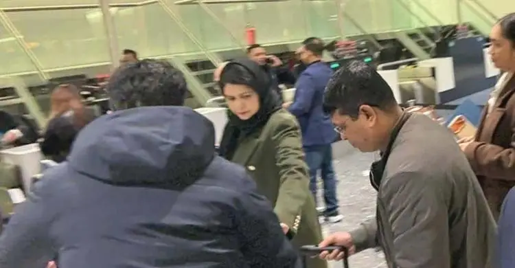 ঢাকার পথে জুবাইদা রহমান