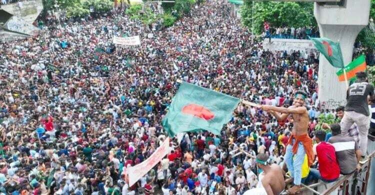 জুলাই গণঅভ্যুত্থানের ১০৬ মামলায় অভিযোগপত্র দাখিল
