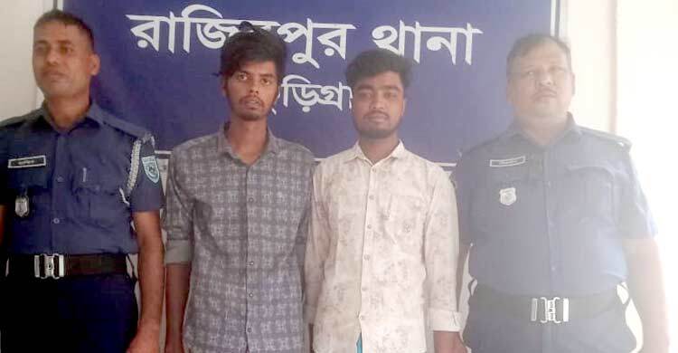 ‘জুলাই সনদ’ বাতিলের পোস্টার সাঁটানোয় অভিযান, পুলিশের ওপর হামলা