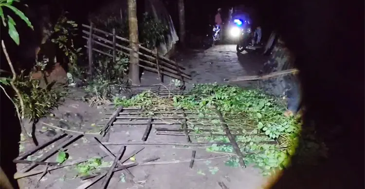 জুলাই শহীদ জুনায়েতের বসতবাড়ি-কবরে হামলা ও ভাঙচুরের অভিযোগ