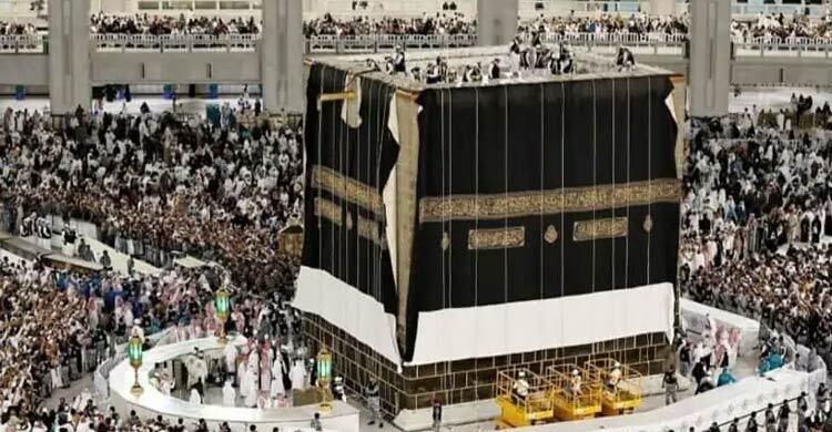 আজ নতুন গিলাফে সজ্জিত হবে কাবা