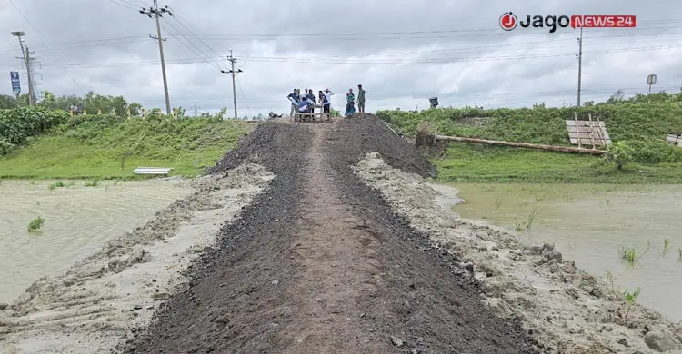 স্কুলের জমি দখলের বিষয়ে মুখ খুললেন কনটেন্ট ক্রিয়েটর কাফি